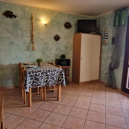 Grazioso Bilocale Climatizzato A 5 Min Di Auto Da * San Teodoro (Sardinia)