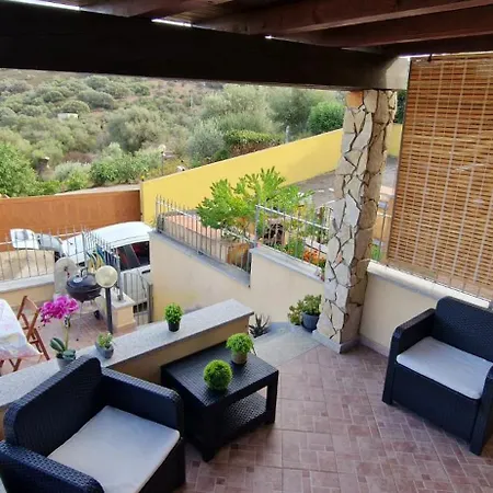 Grazioso Bilocale Climatizzato A 5 Min Di Auto Da Apartment