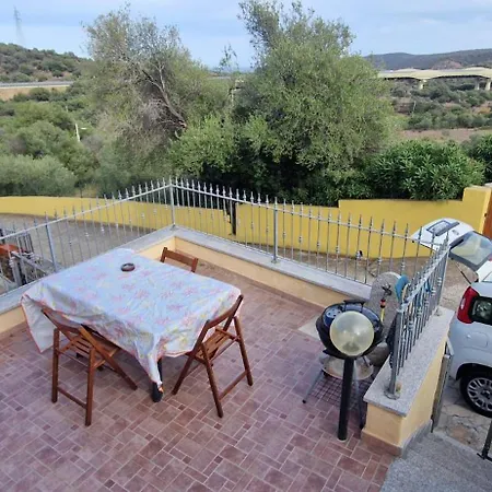 Grazioso Bilocale Climatizzato A 5 Min Di Auto Da Apartment